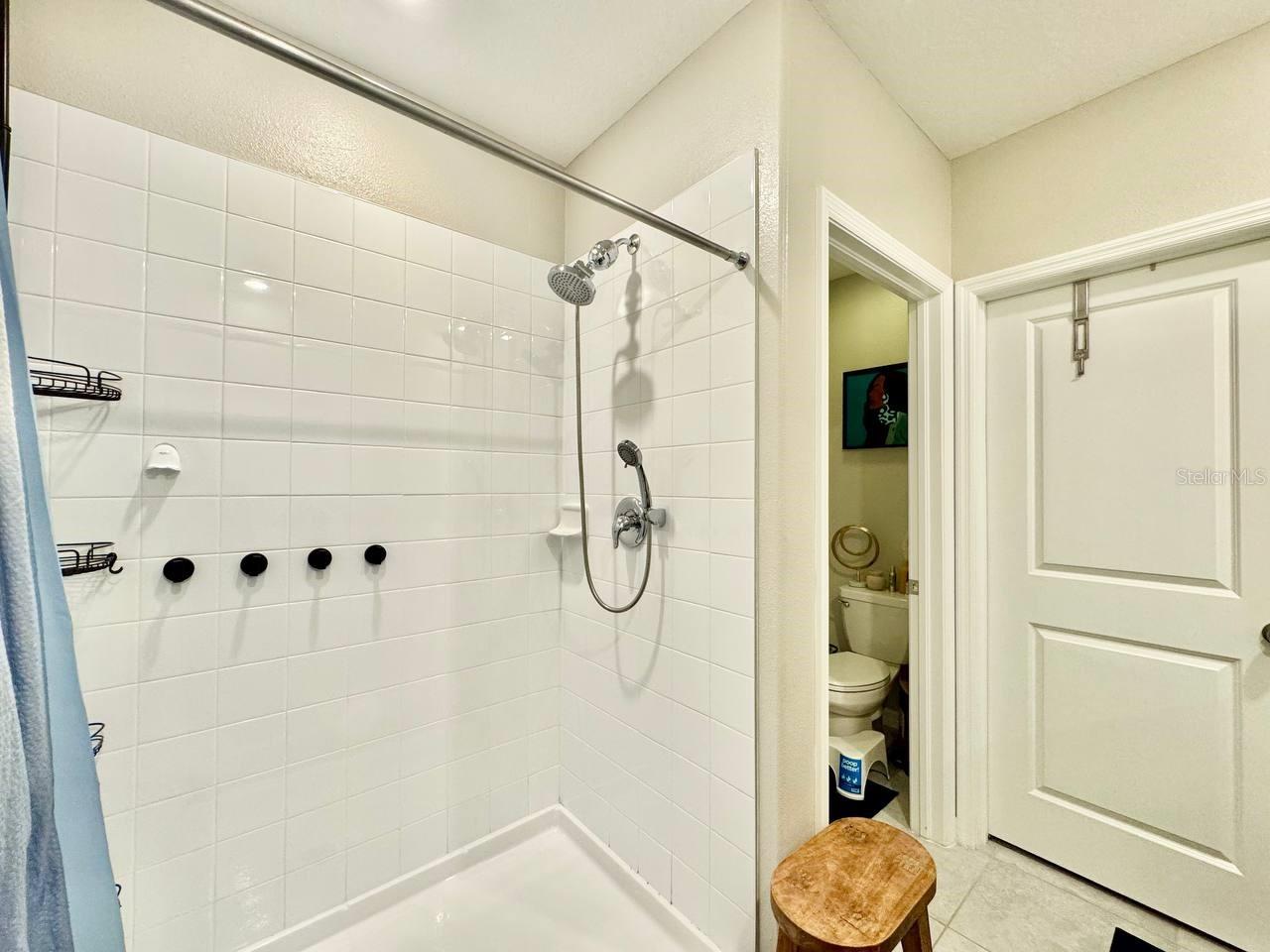 Listing photo id 26 for 7309 Canterbury Bells Court