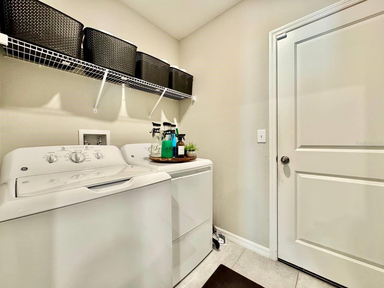 Listing photo id 27 for 7309 Canterbury Bells Court