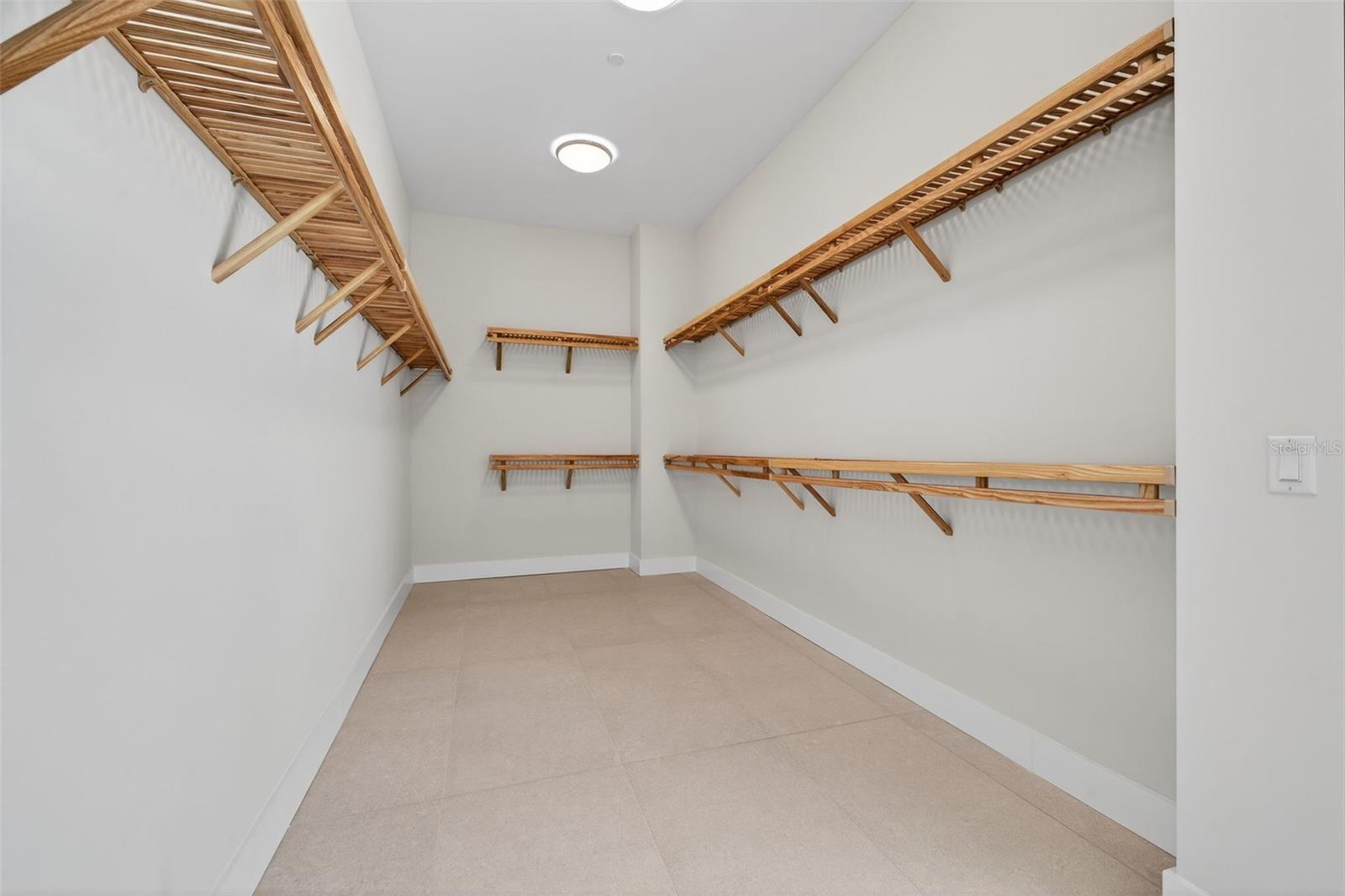 Image 11 of 70 For 275 1st Avenue S 4202