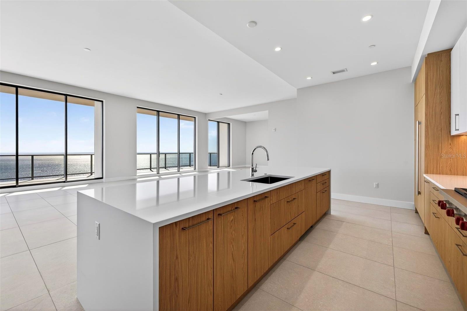 Image 31 of 70 For 275 1st Avenue S 4202