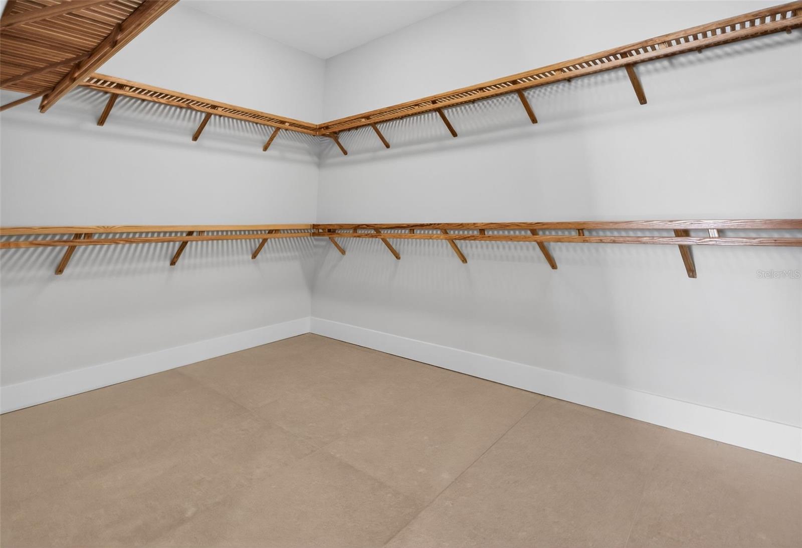 Image 40 of 70 For 275 1st Avenue S 4202