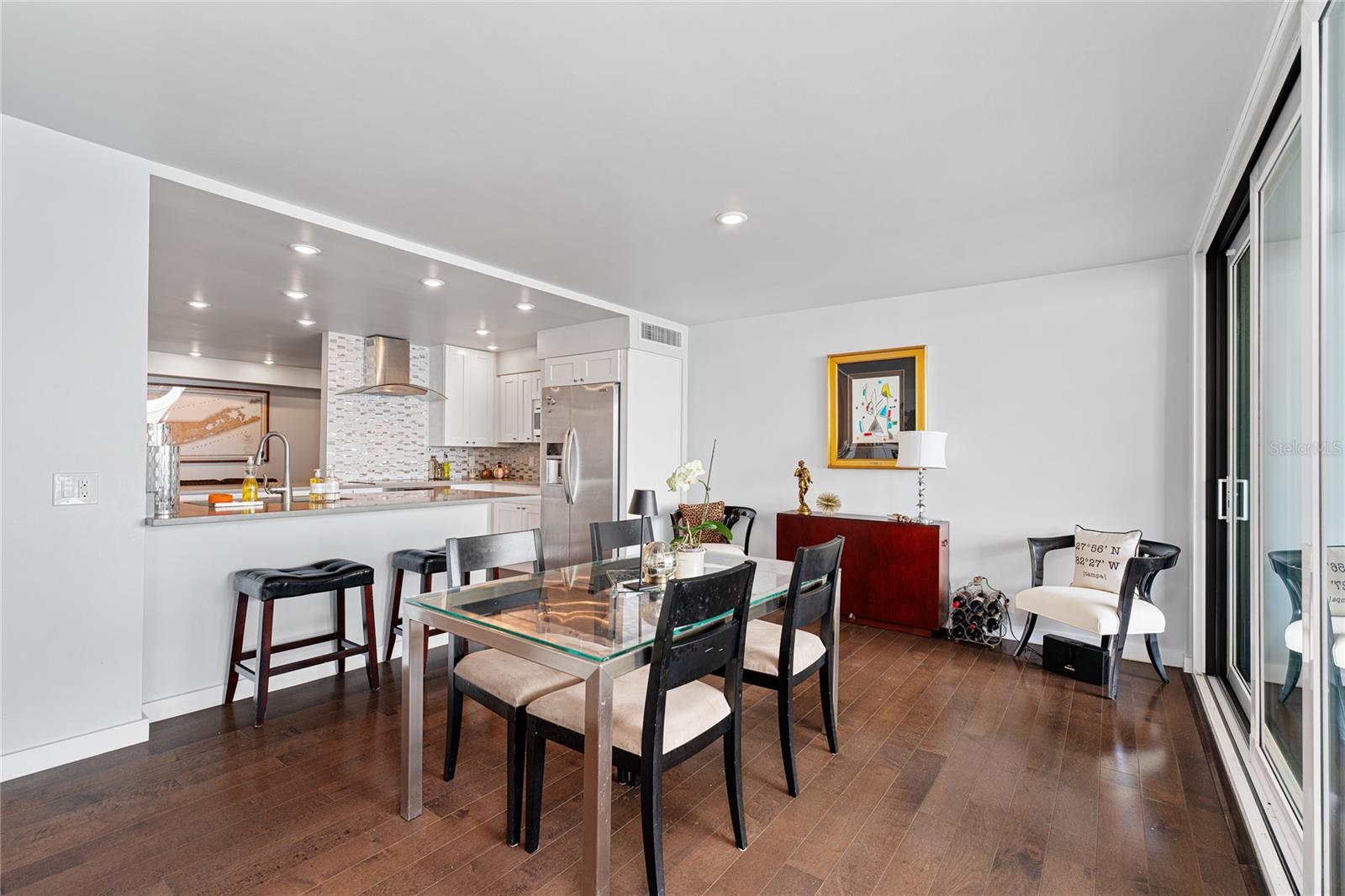 Image 14 of 41 For 5700 Mariner Street 304