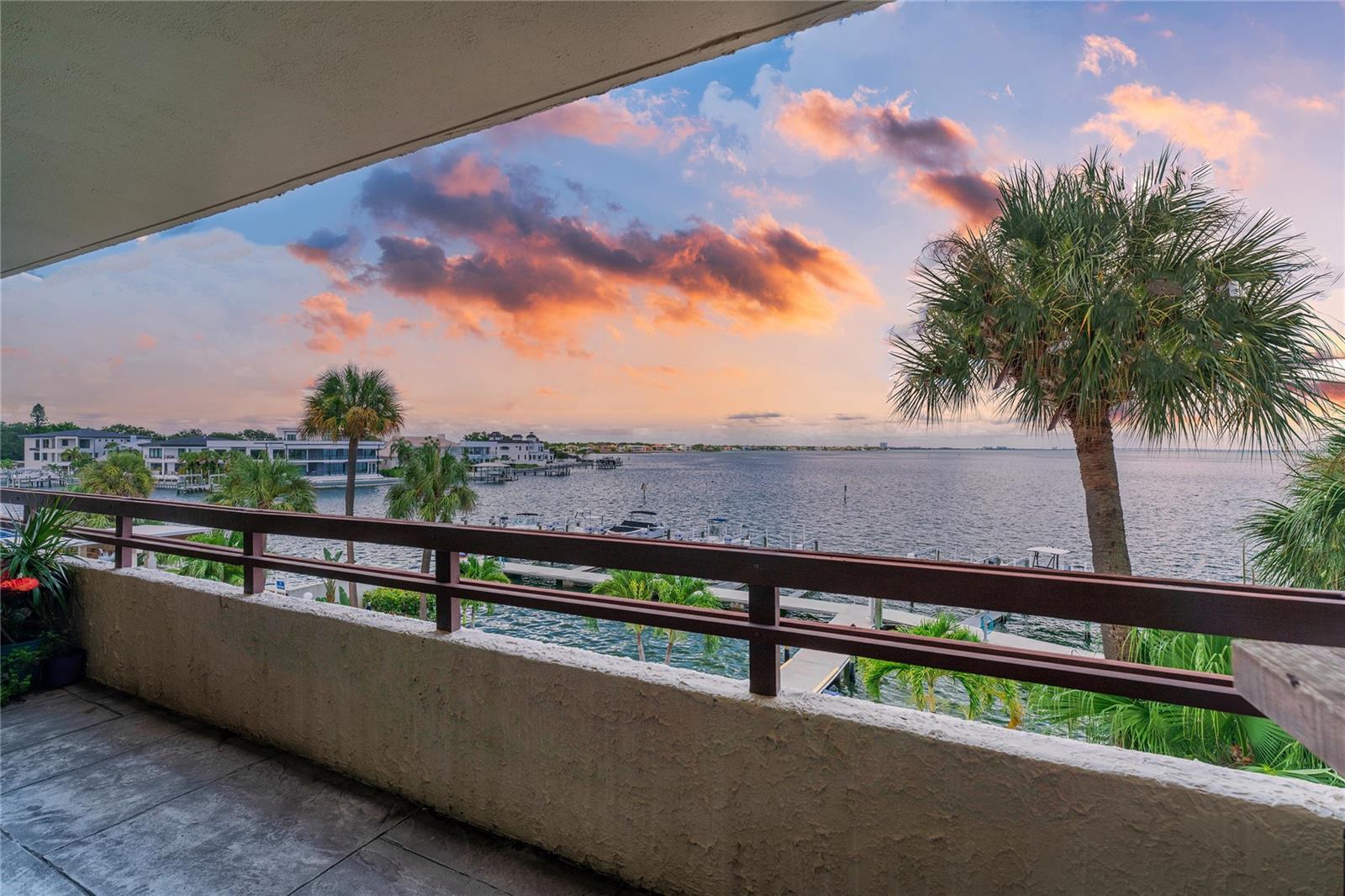 Image 3 of 41 For 5700 Mariner Street 304