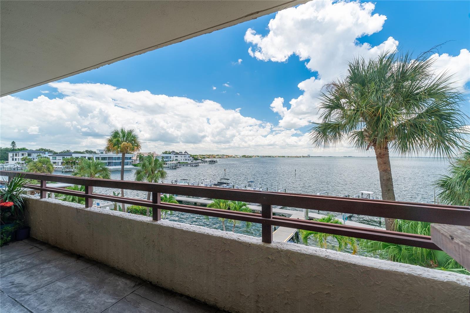 Image 39 of 41 For 5700 Mariner Street 304