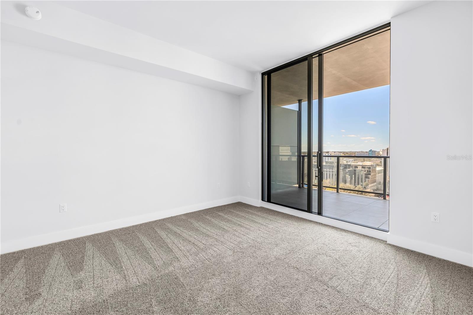 Image 12 of 68 For 275 1st Ave S  1608