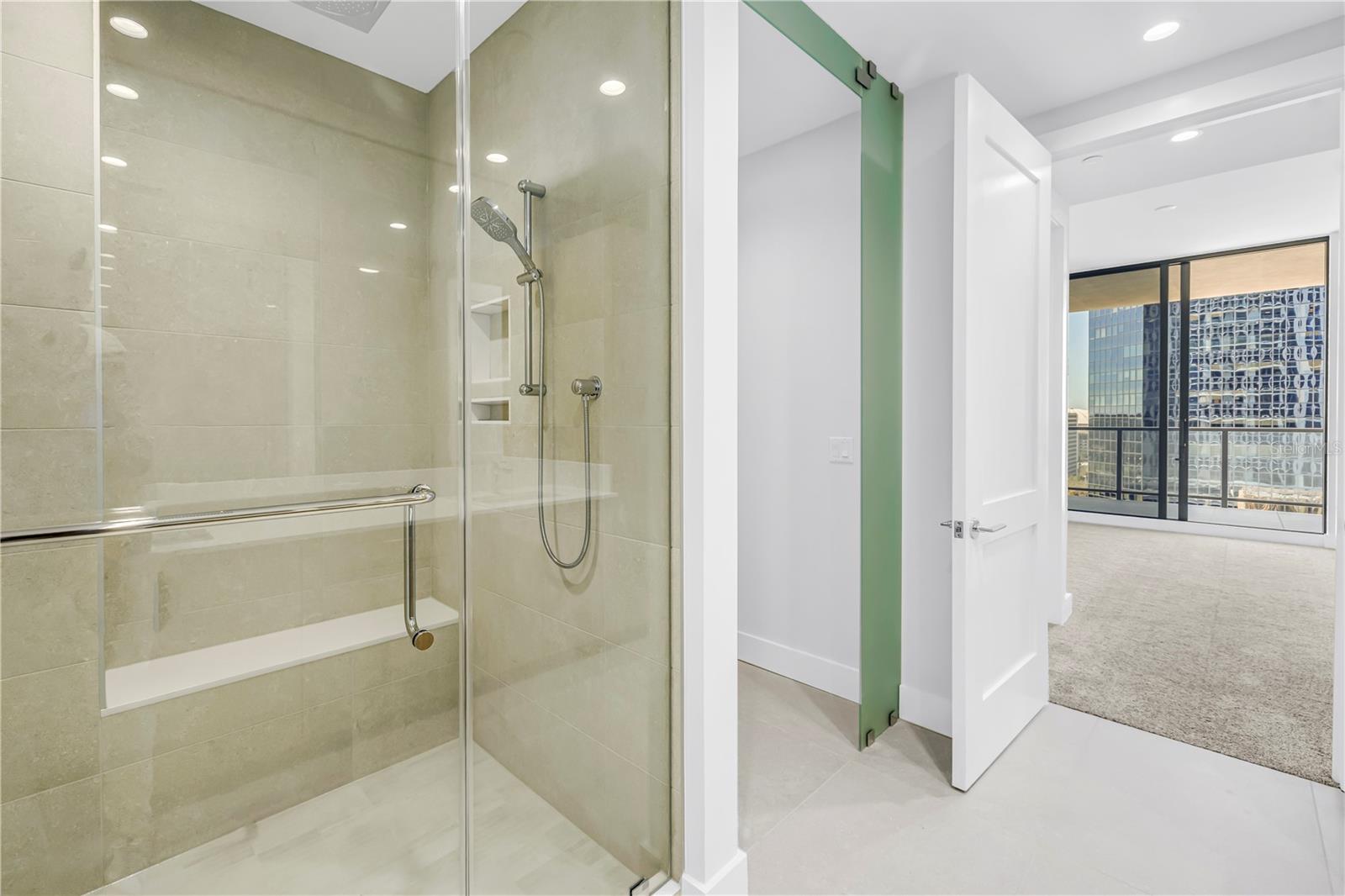 Image 16 of 68 For 275 1st Ave S  1608