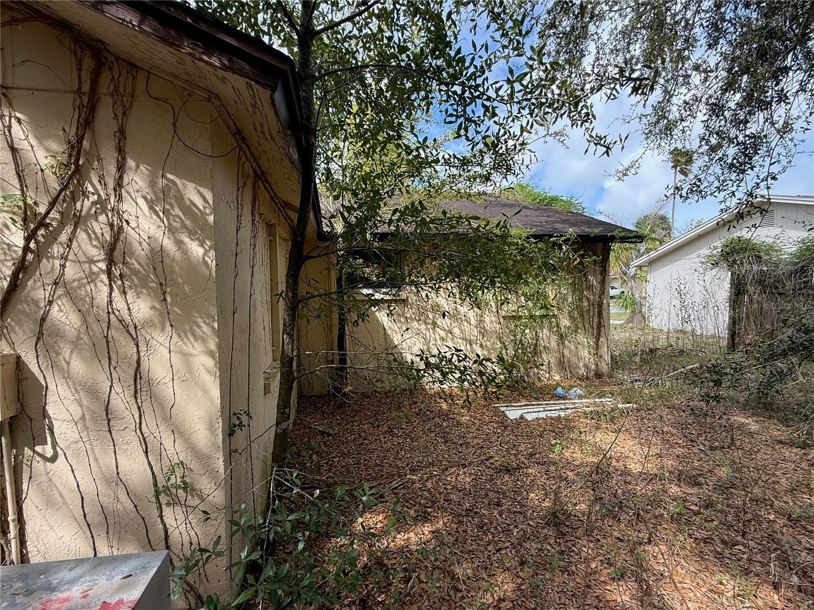 Image 5 of 9 For 4922 Ackerman Street