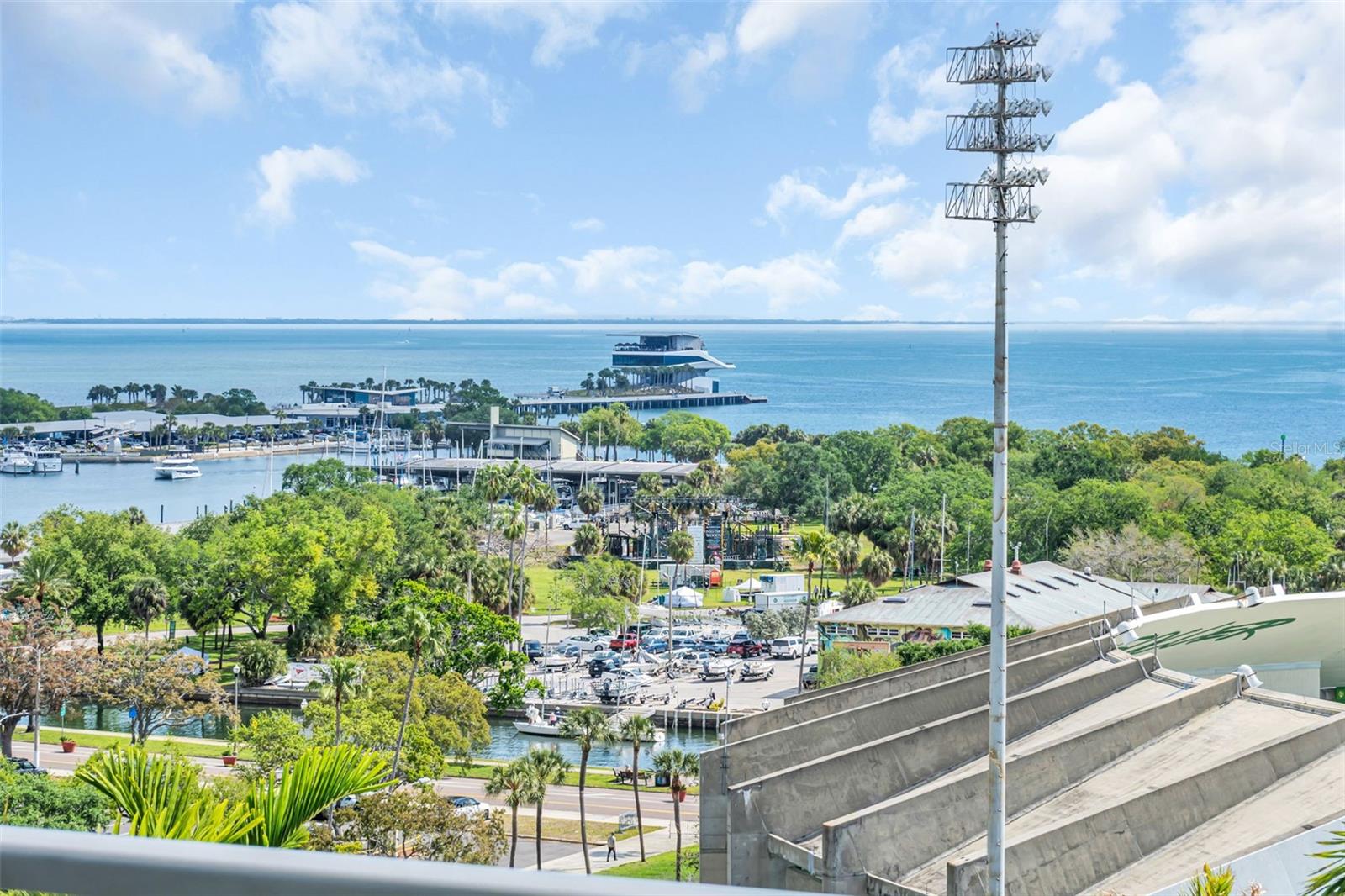 Details for 301 1st Street S 903, ST PETERSBURG, FL 33701