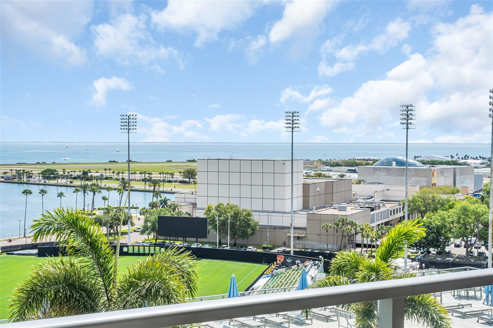 Image 39 of 100 For 301 1st Street S 903