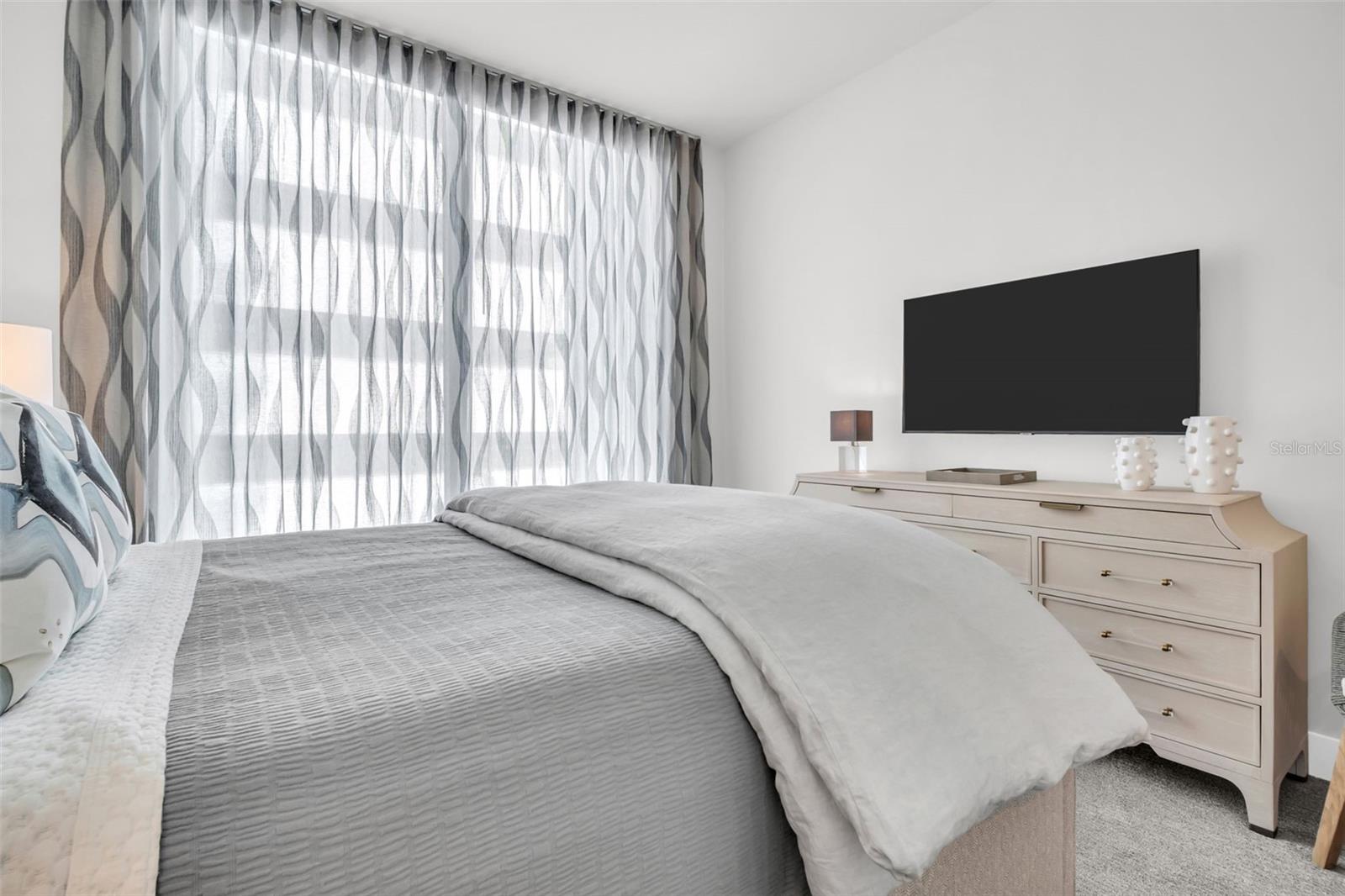 Image 59 of 100 For 301 1st Street S 903