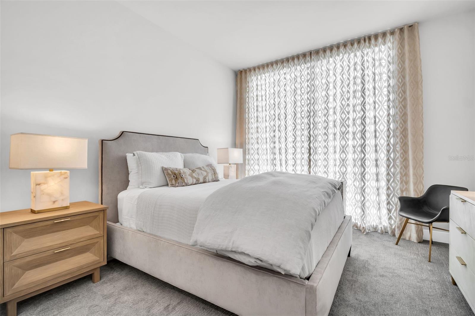 Image 65 of 100 For 301 1st Street S 903