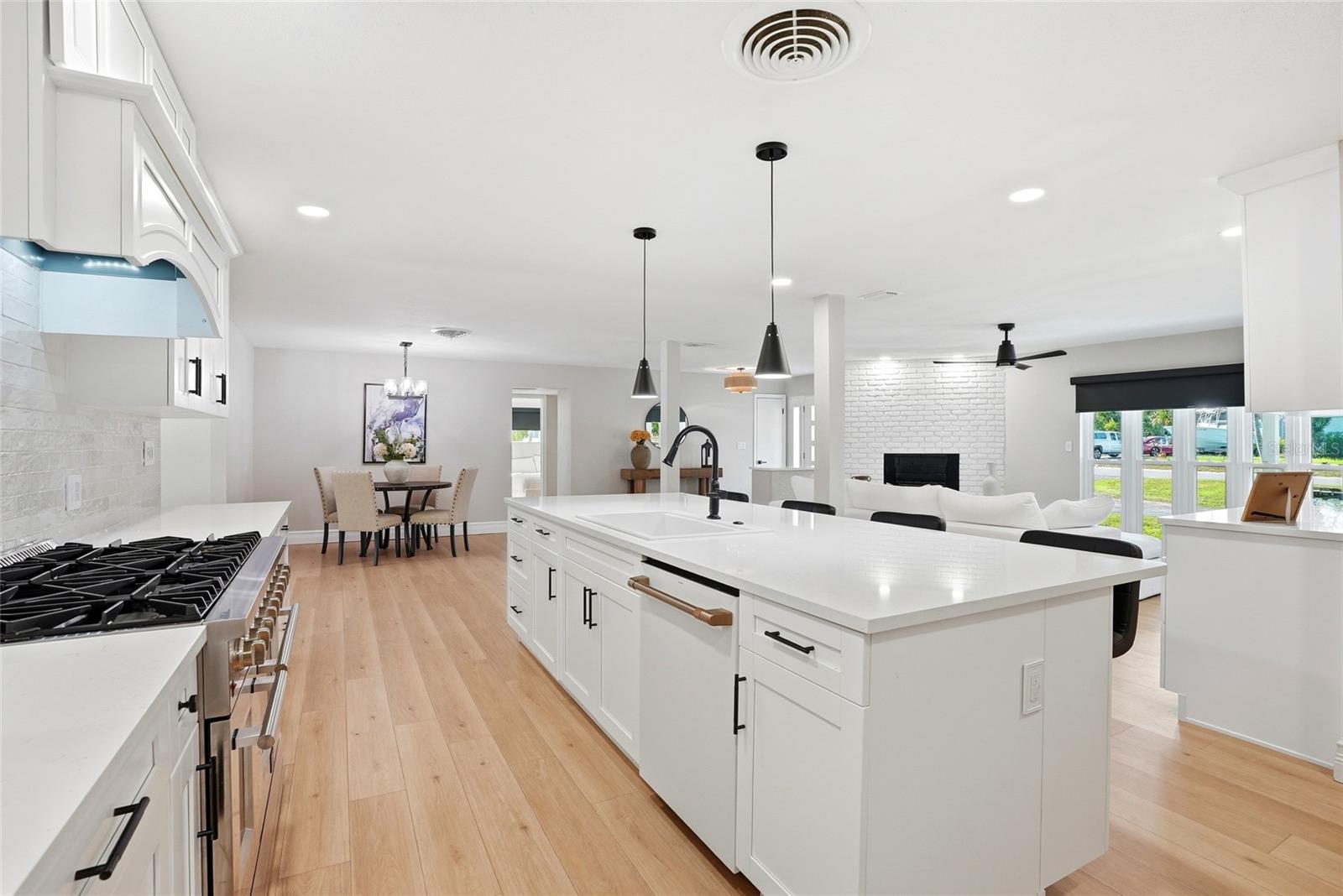 Image 15 of 49 For 521 51st Avenue S