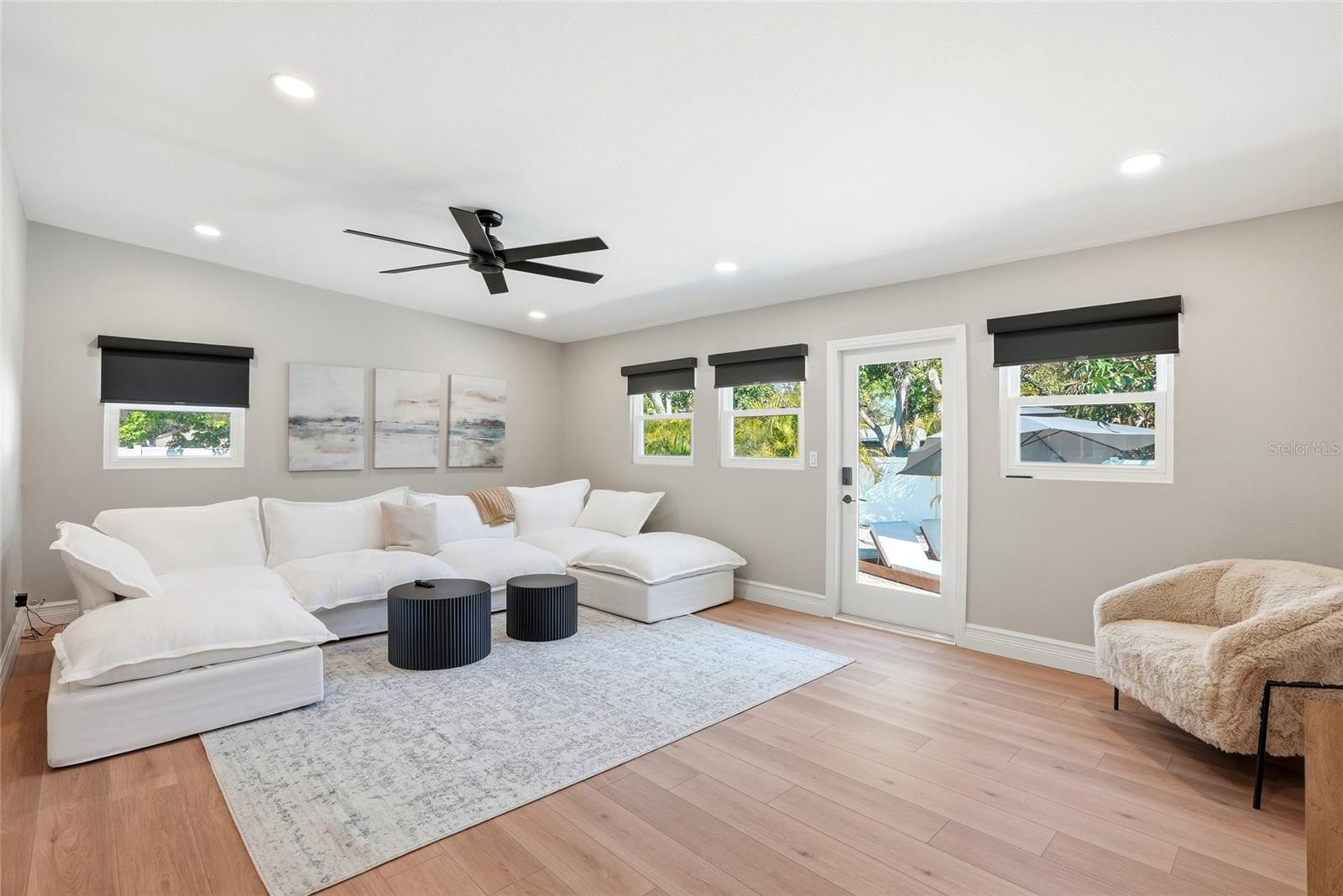 Image 18 of 49 For 521 51st Avenue S