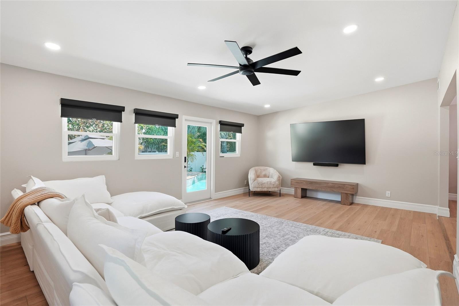 Image 20 of 49 For 521 51st Avenue S