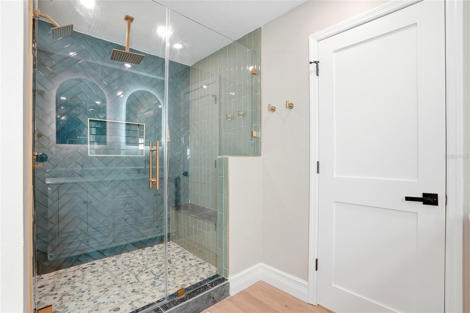 Image 25 of 49 For 521 51st Avenue S