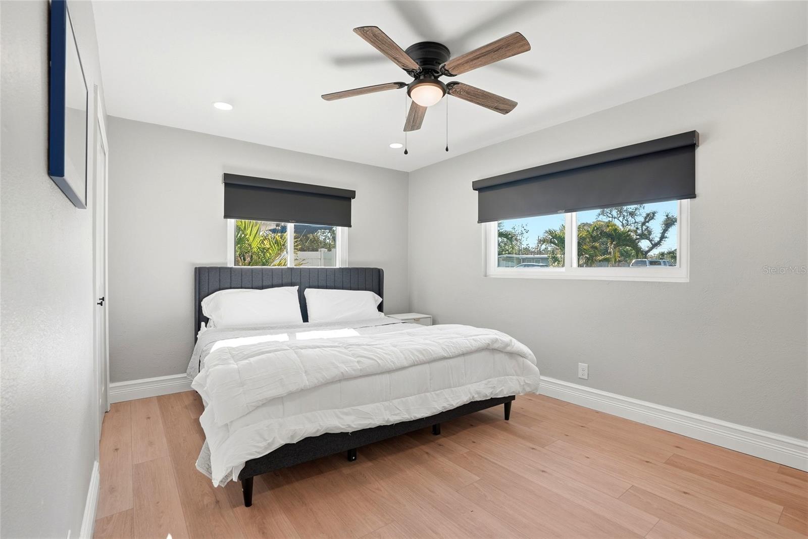 Image 28 of 49 For 521 51st Avenue S