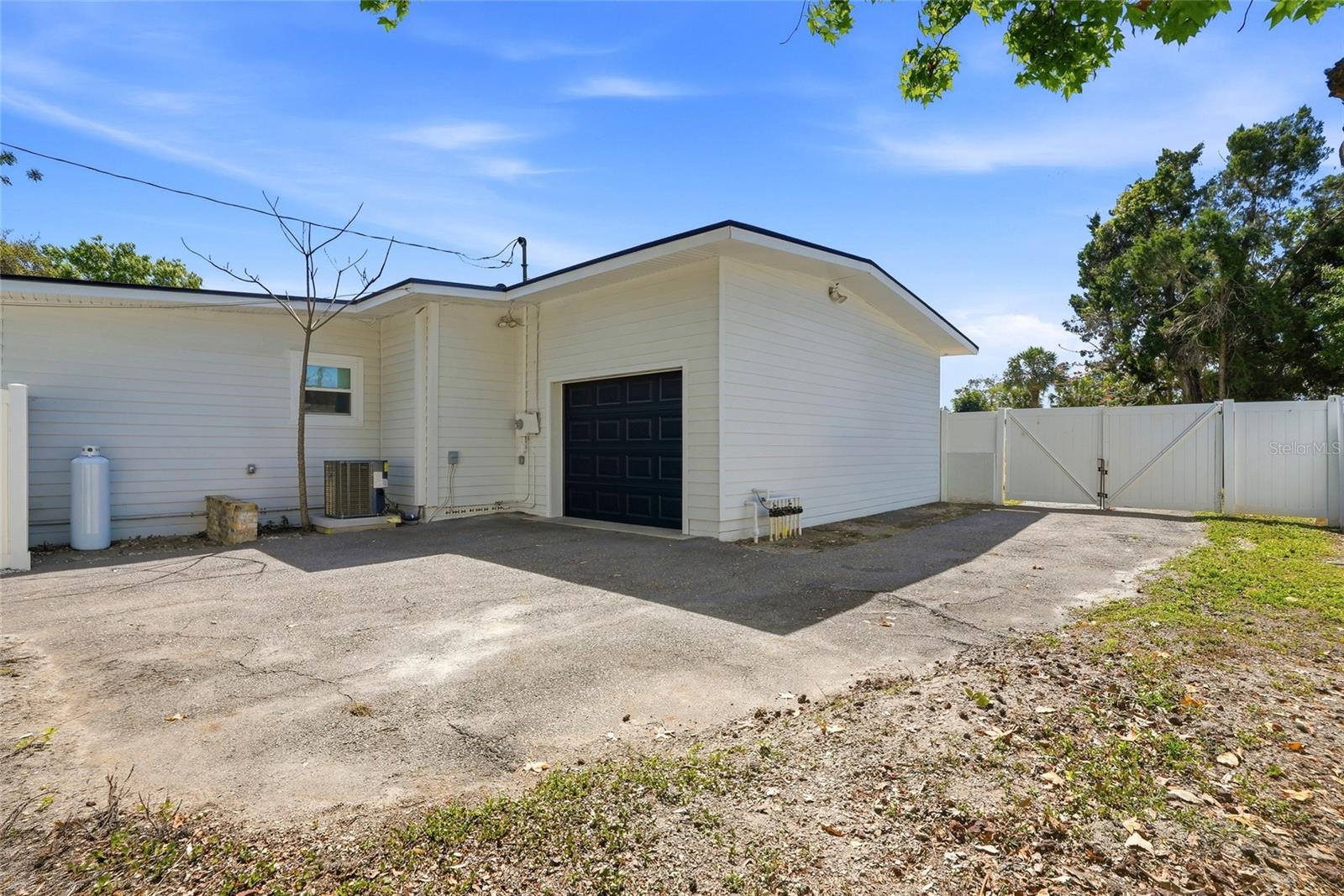 Image 44 of 49 For 521 51st Avenue S