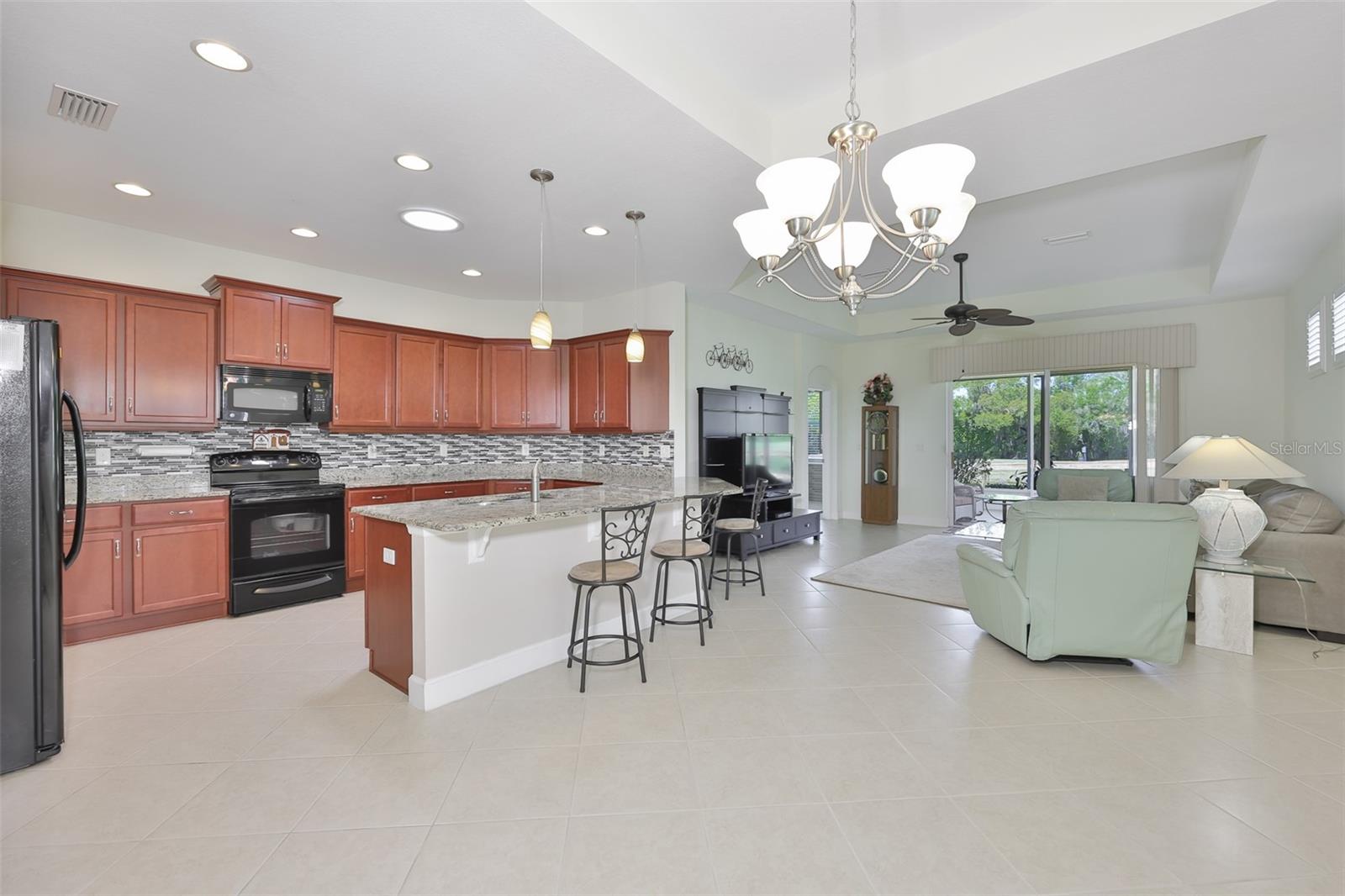 Image 13 of 58 For 2423 Richmond Greens Court