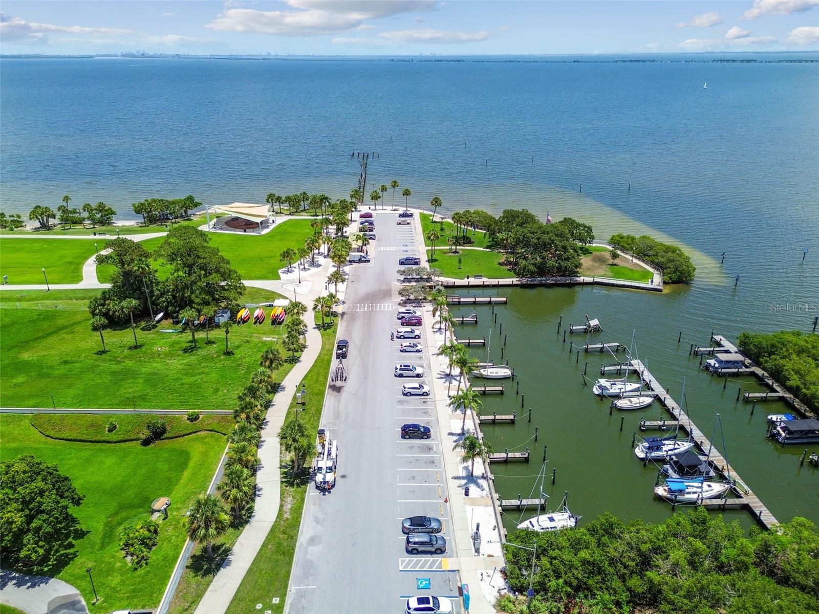 Image 76 of 81 For 34 Harbor Oaks Circle