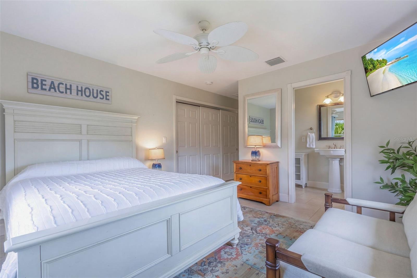 Image 25 of 42 For 7655 Myrsine Circle