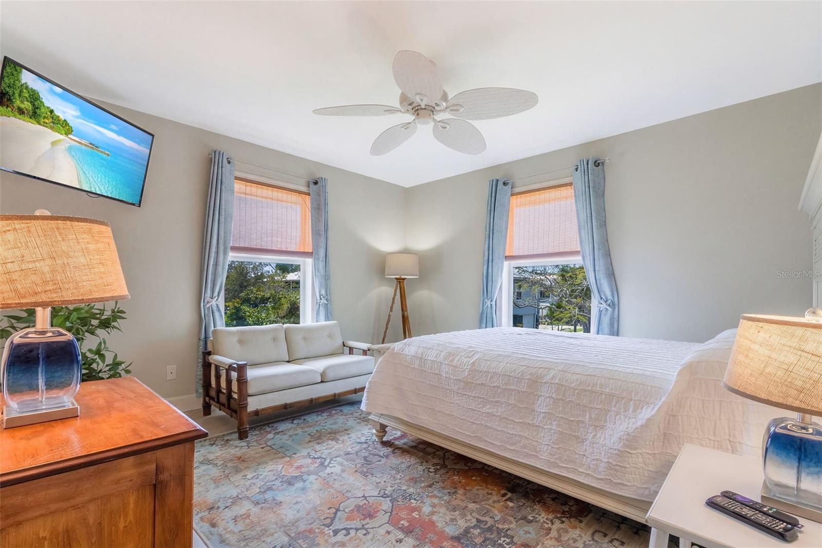 Image 26 of 42 For 7655 Myrsine Circle