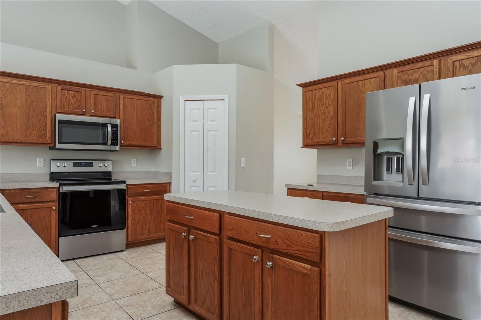 Image 2 of 15 For 679 Cotulla Drive