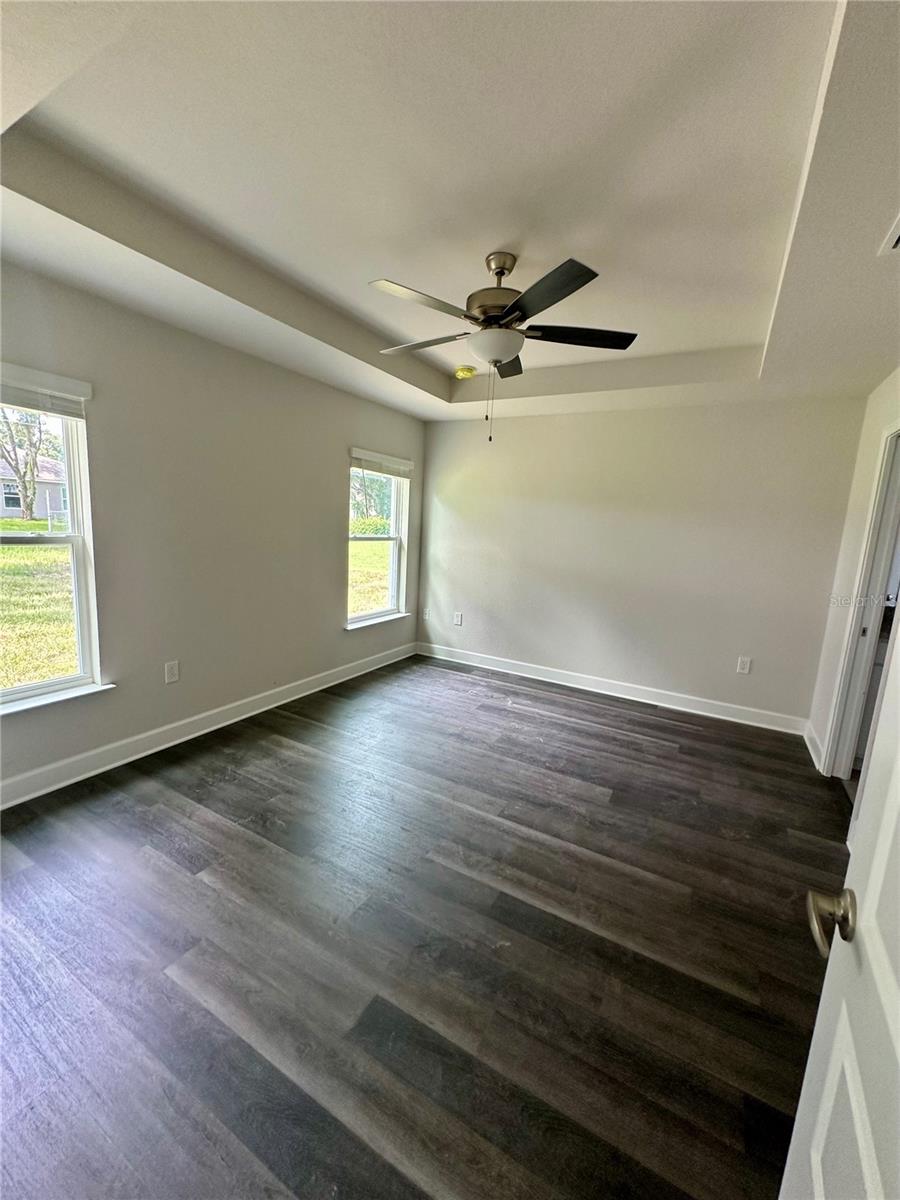 Image 7 of 16 For 1525 Arthur Boulevard