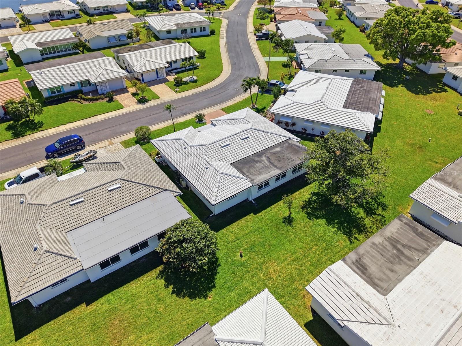 Image 27 of 33 For 3469 100th Avenue N 4