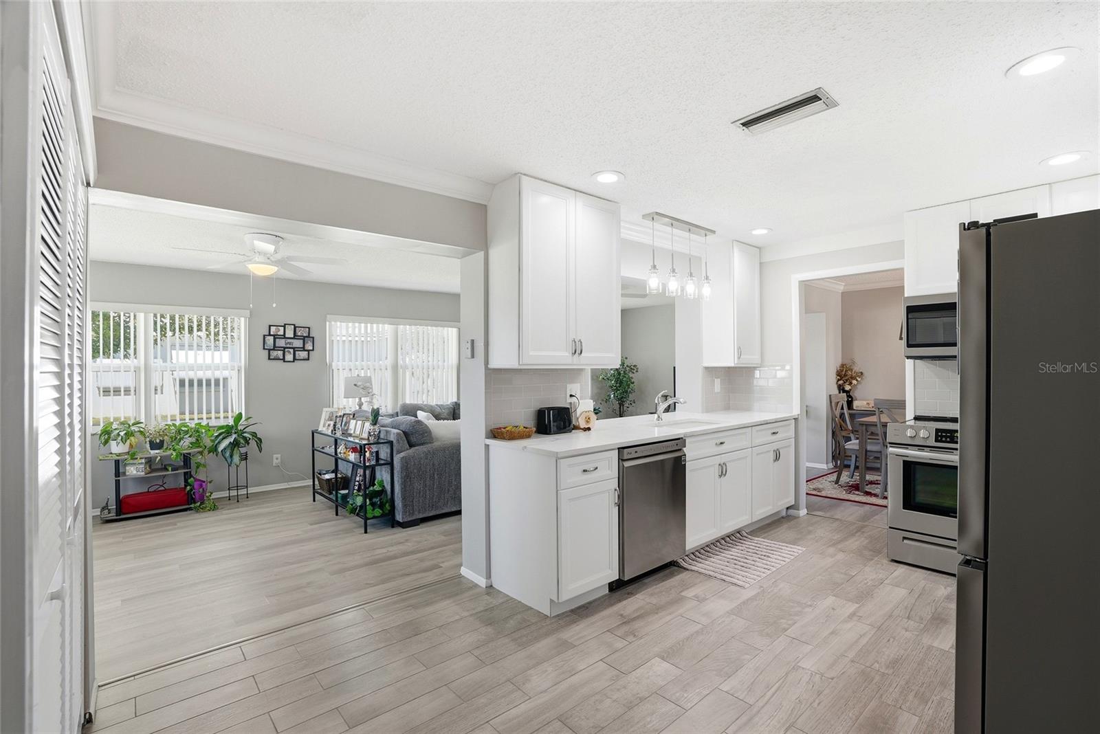 Image 9 of 33 For 3469 100th Avenue N 4