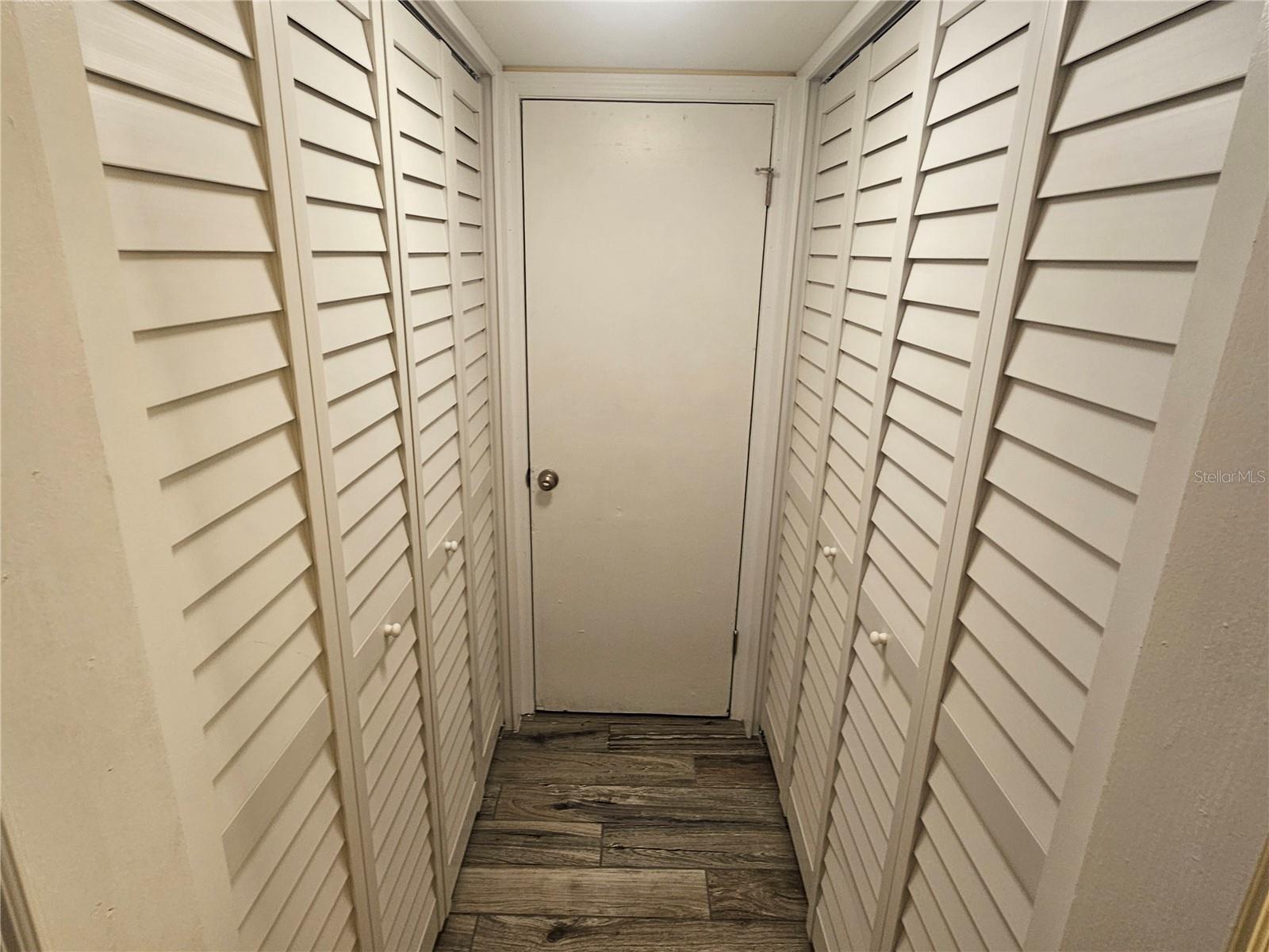 Image 15 of 17 For 2045 Alpine Road 1