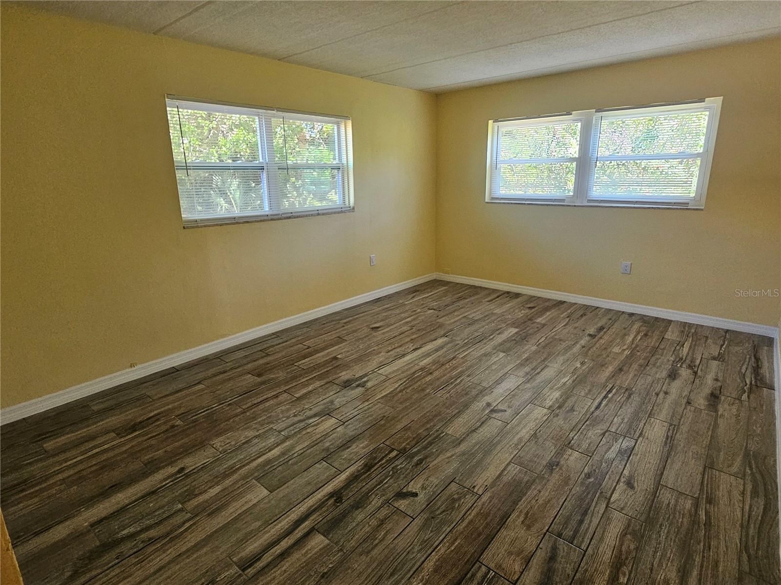 Image 16 of 17 For 2045 Alpine Road 1