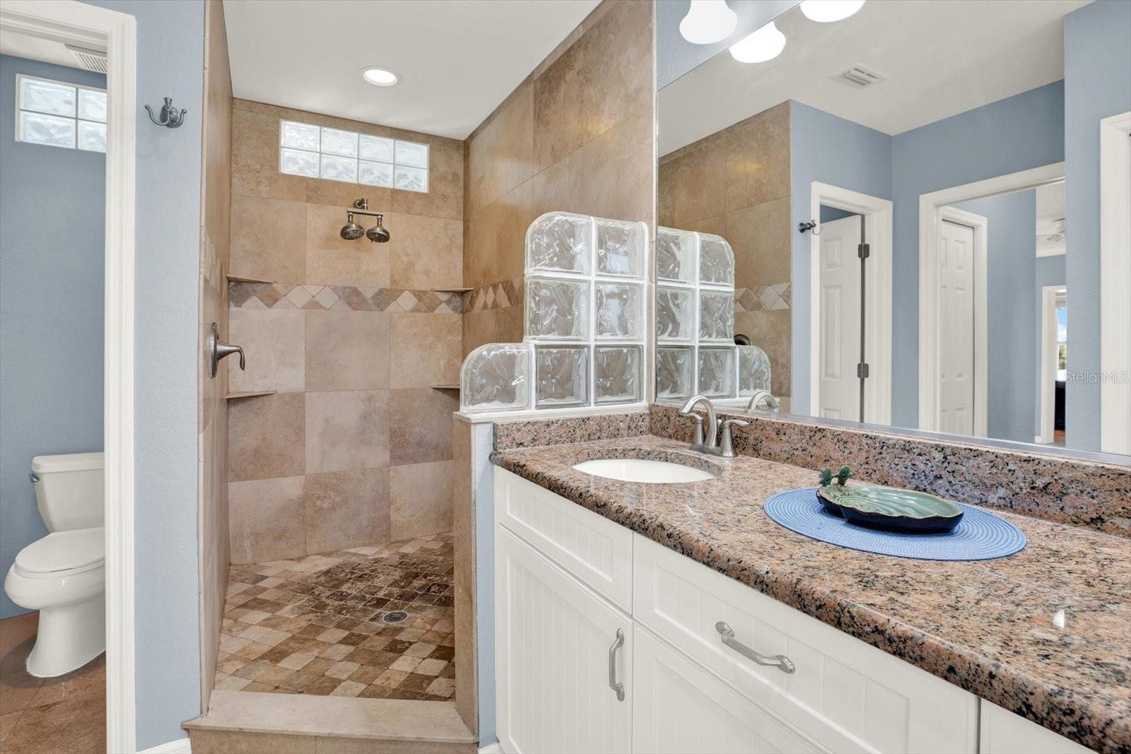 Image 22 of 31 For 203 163rd Avenue