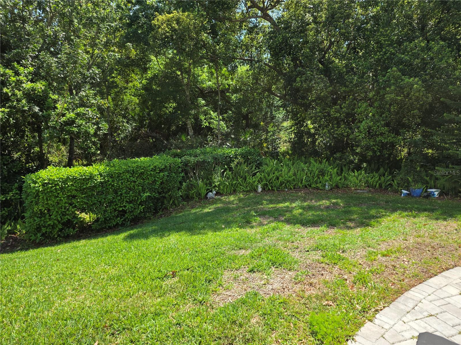 Image 32 of 34 For 1196 Royal Boulevard