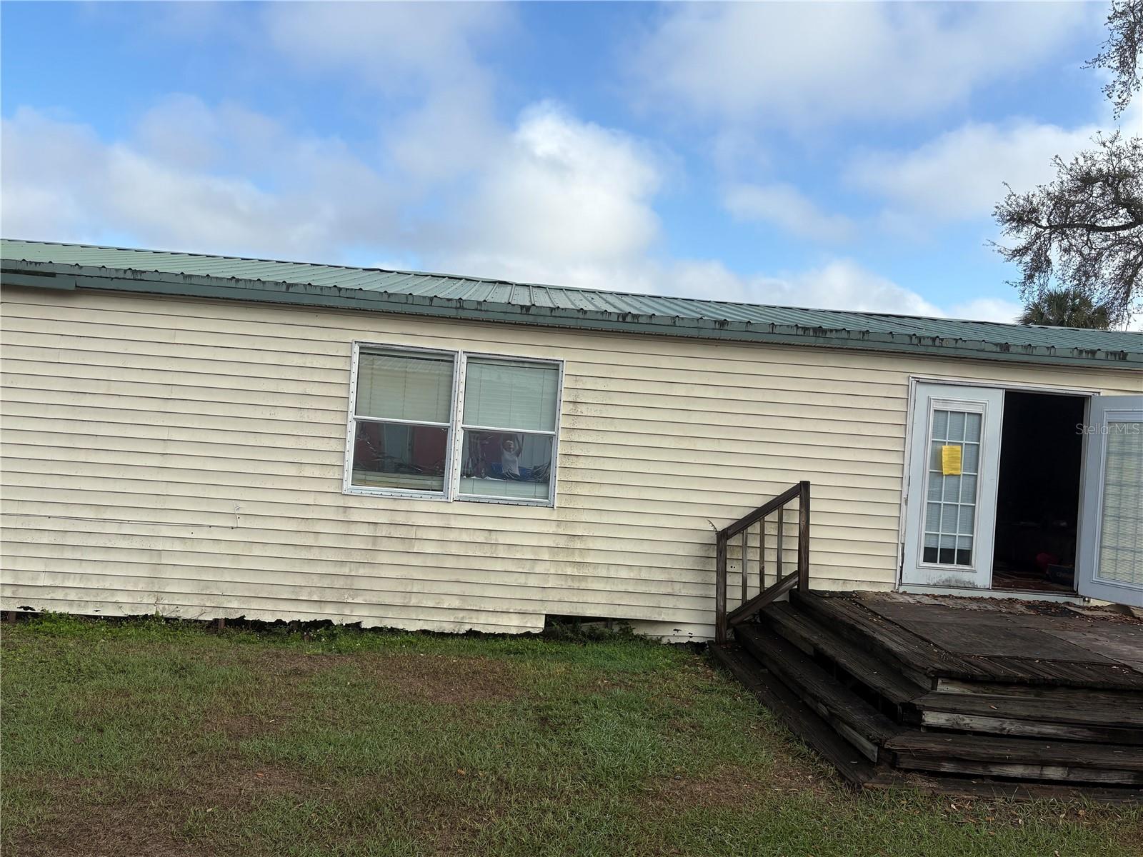 Image 17 of 79 For 10106 Alma Street