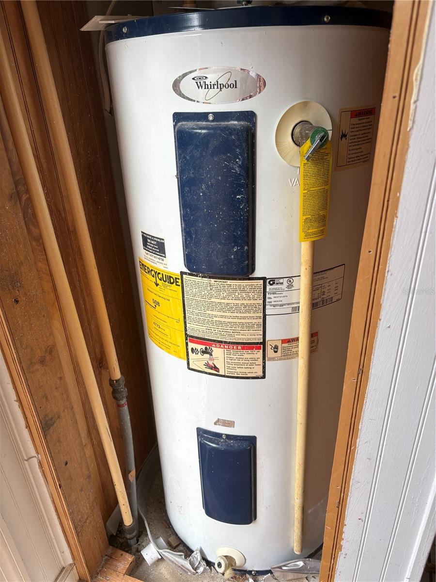 Image 26 of 79 For 10106 Alma Street