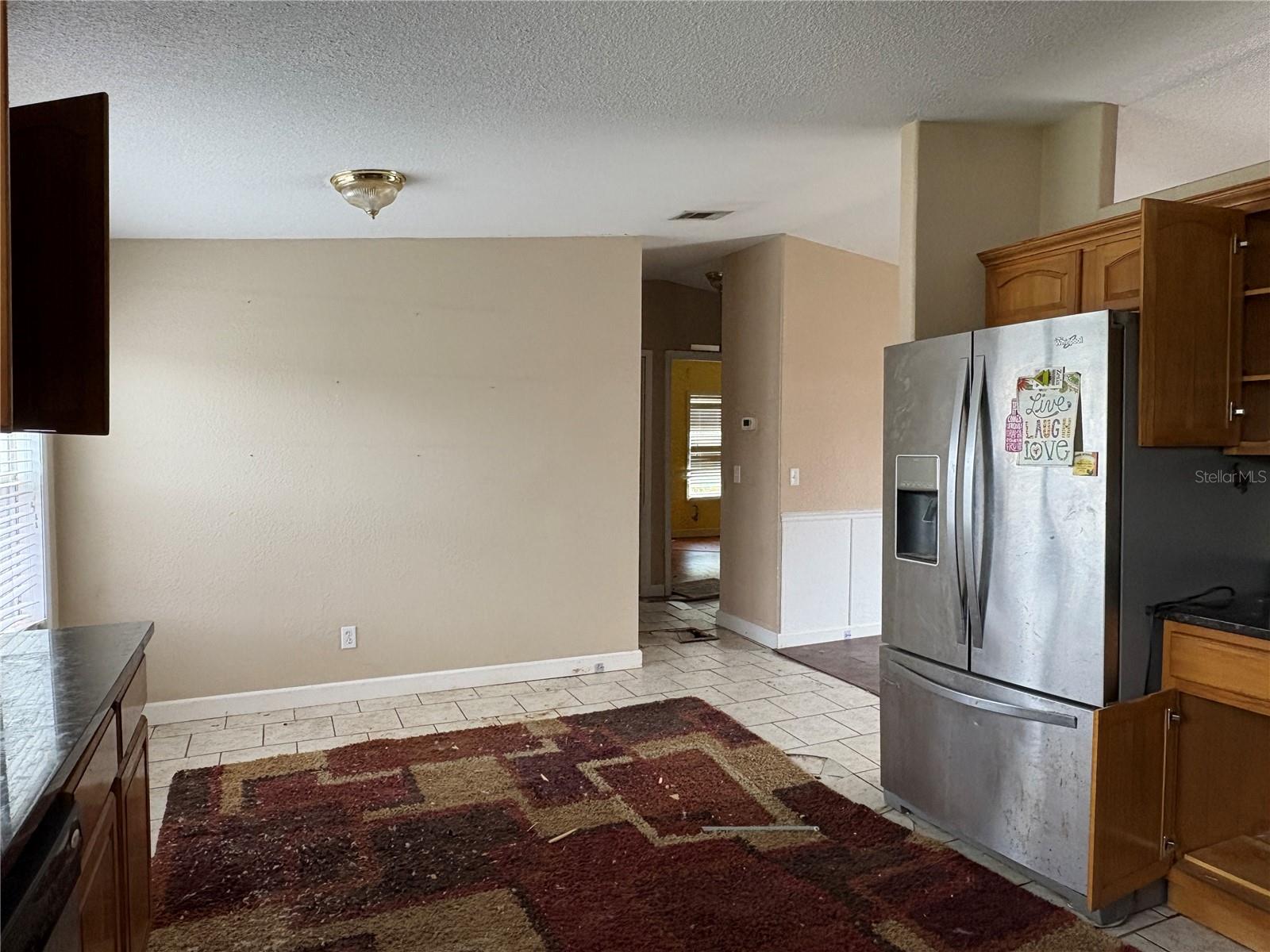 Image 42 of 79 For 10106 Alma Street