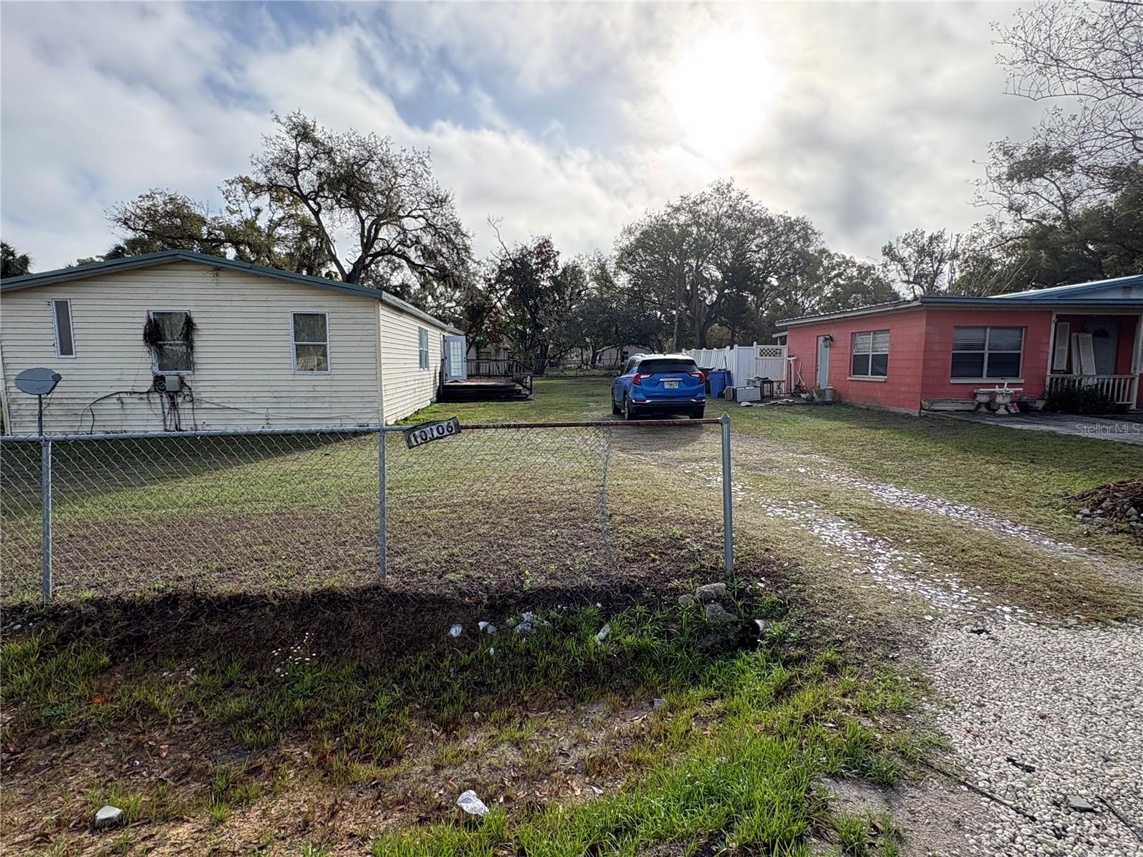 Image 5 of 79 For 10106 Alma Street