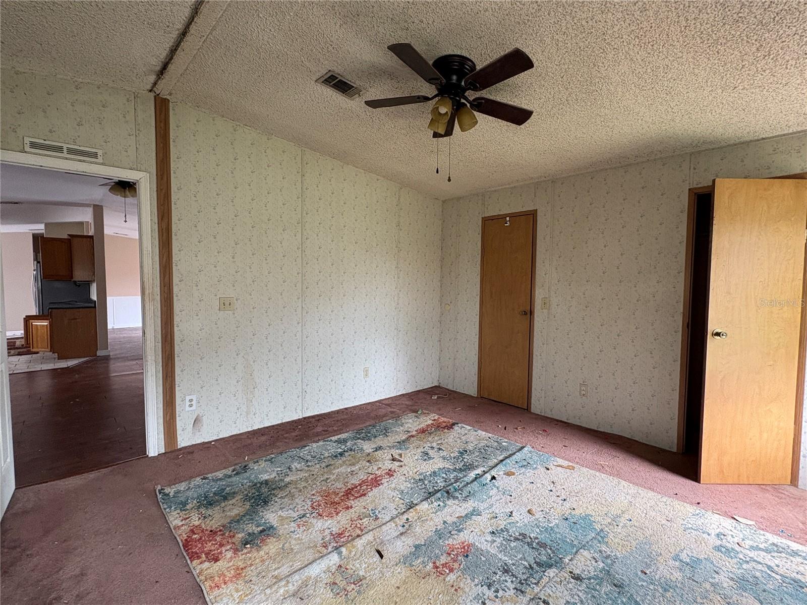 Image 52 of 79 For 10106 Alma Street