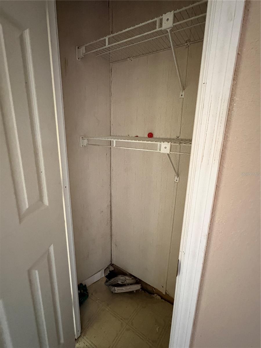 Image 74 of 79 For 10106 Alma Street