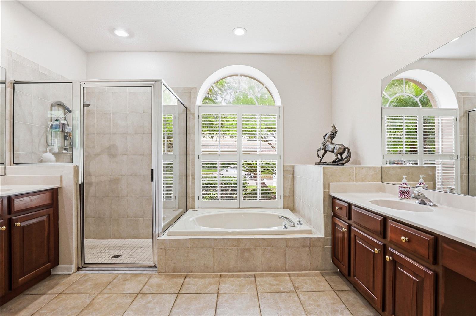 Image 28 of 77 For 18733 Chopin Drive