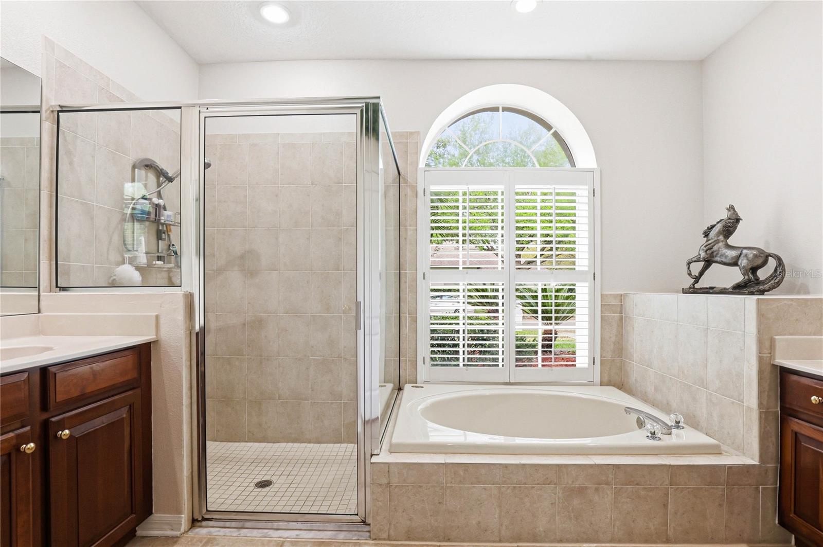 Image 31 of 77 For 18733 Chopin Drive