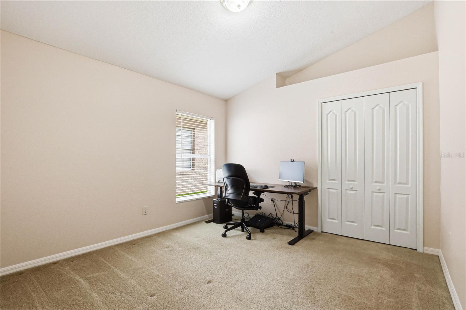 Image 36 of 77 For 18733 Chopin Drive