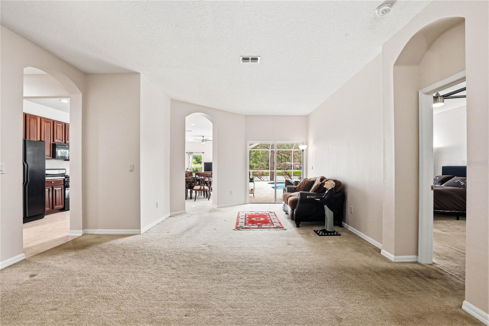 Image 6 of 77 For 18733 Chopin Drive