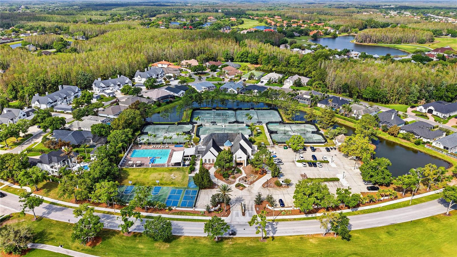 Image 69 of 77 For 18733 Chopin Drive