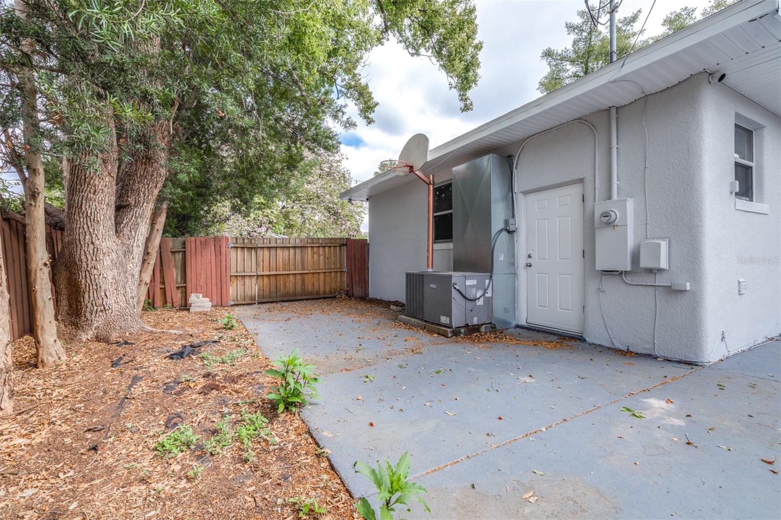 Image 45 of 56 For 4116 Marguerite Street