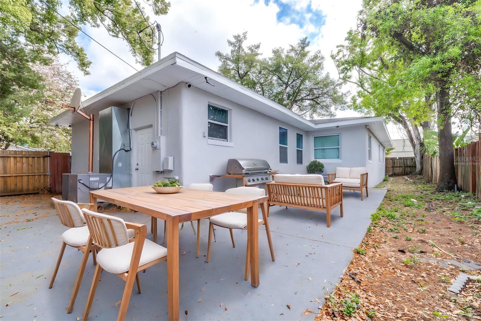 Image 5 of 56 For 4116 Marguerite Street