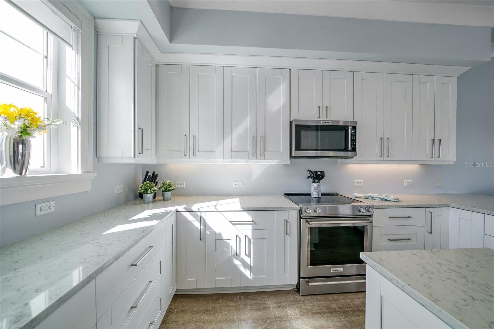 Image 19 of 66 For 158 Brightwater Drive 2