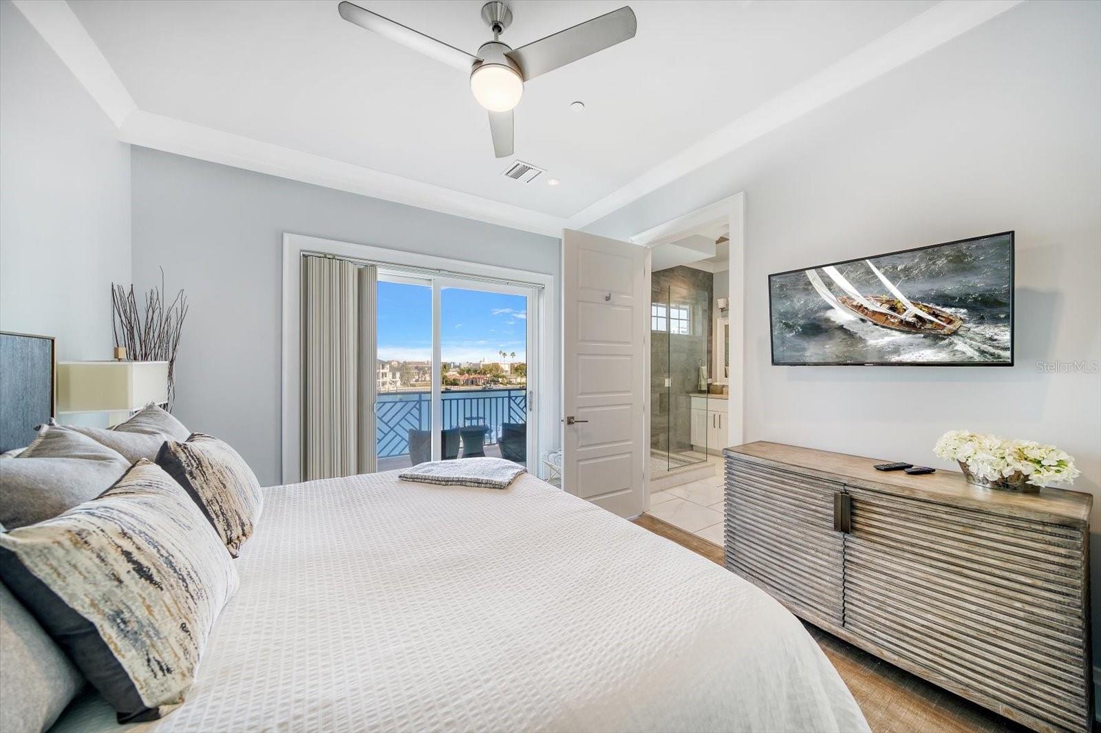 Image 27 of 66 For 158 Brightwater Drive 2