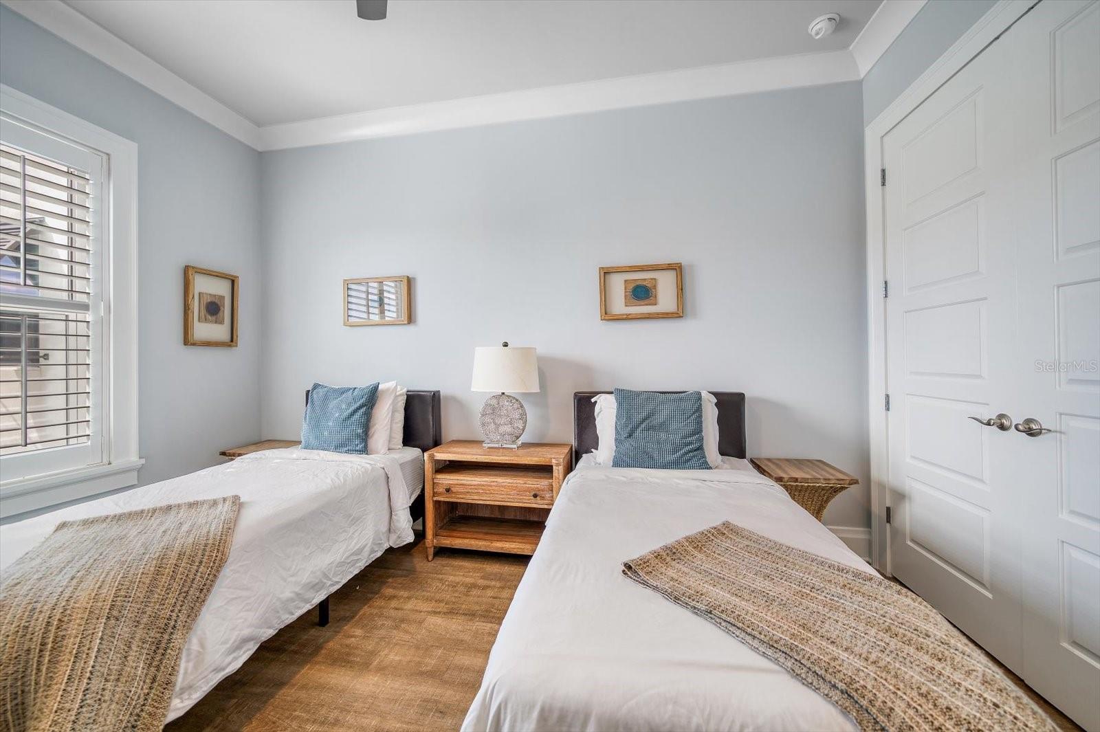 Image 40 of 66 For 158 Brightwater Drive 2