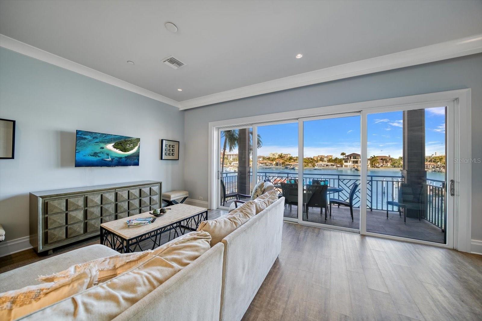 Image 7 of 66 For 158 Brightwater Drive 2